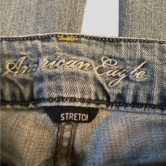 American Eagle Stretch Jeans in women’s size 4. - Picture 2 of 5
